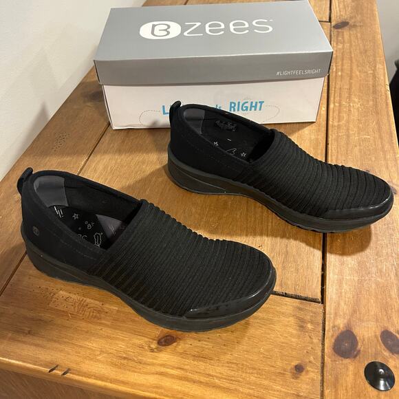 BZEES Sz 8 Black Glee Comfort Slip On Ribbed  Lightweight Knit Upper Stretch Sho - Picture 2 of 10